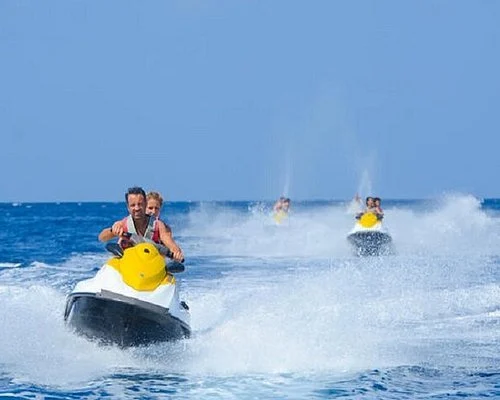 jet skiii